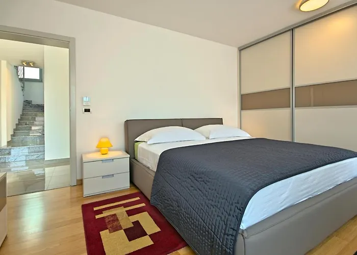 Villa Family Paris Umag